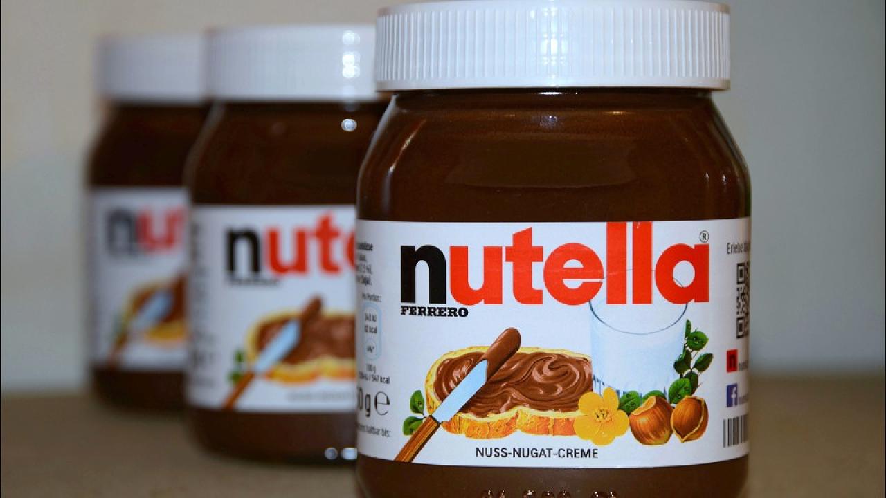 Lebensmittel aus Überproduktion Pringles, Nutella Großhandel