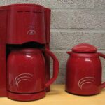 Kaffeemaschine mit Reservekanne